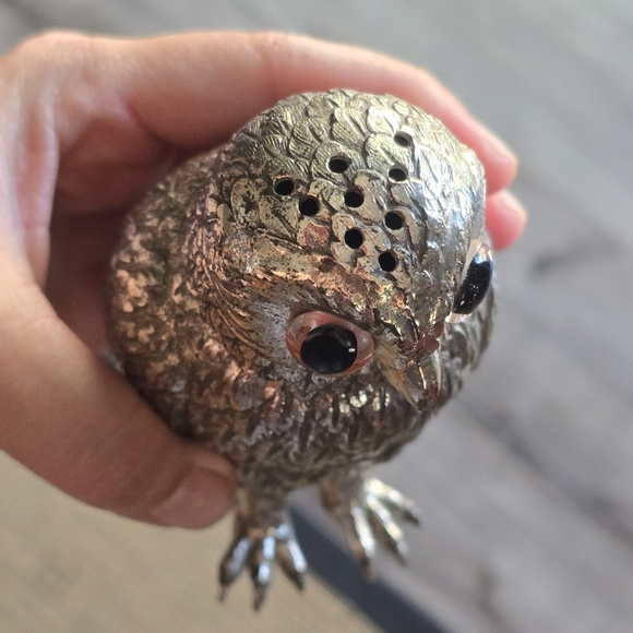 Corbell & Co. Silverplate Owl Muffineer/sugar Caster - Picture 4 of 6